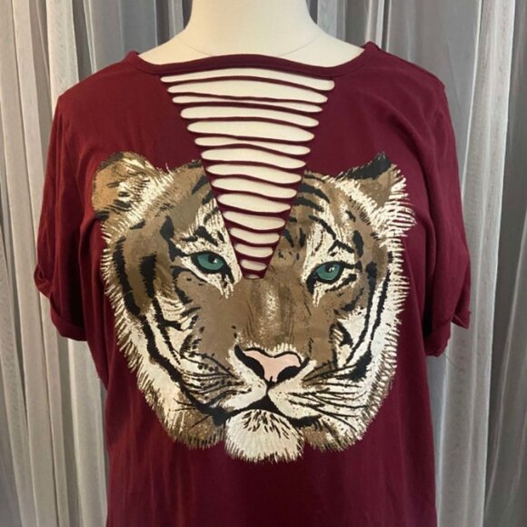 Torrid size 4 Torrid Slashed Cotton Tiger Graphic Tee Tshirt - Picture 5 of 7